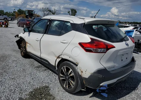 2020 Nissan Kicks Sr из США, поврежденный, VIN 3N1CP5DV4LL540229